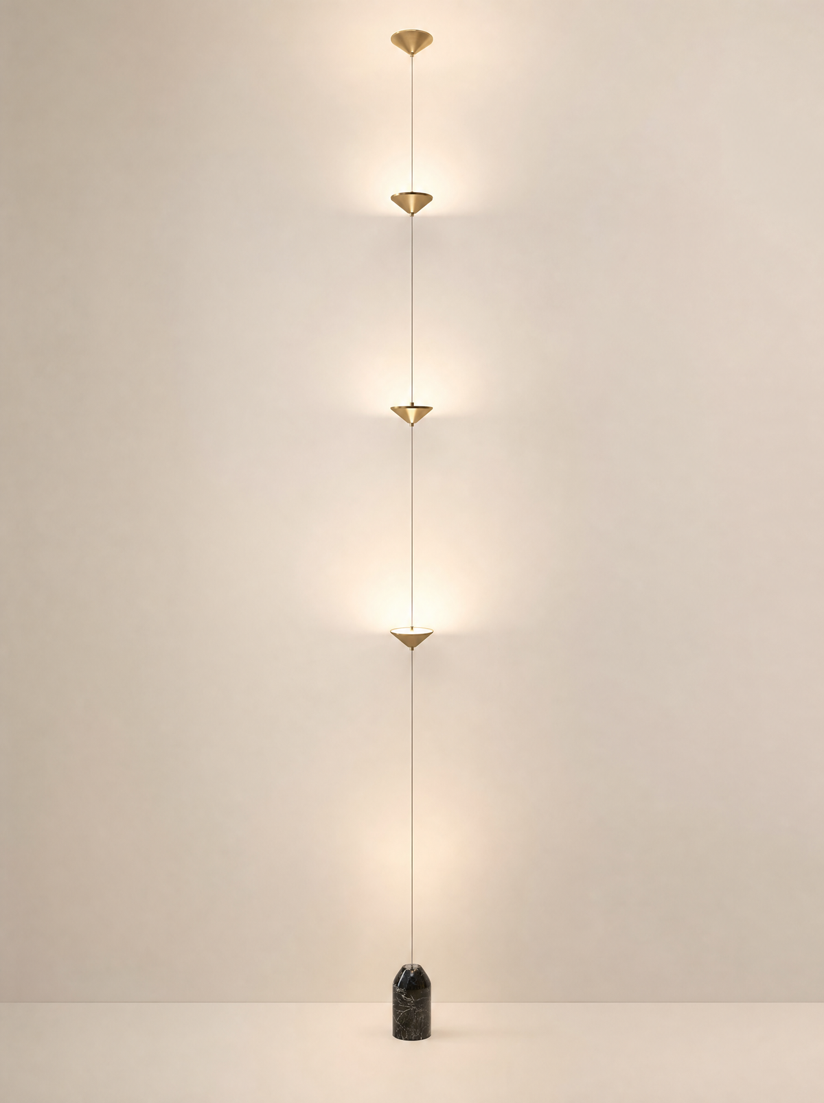 Hora copper floor lamp, full view